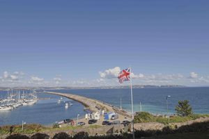 Photo 5- click for photo gallery